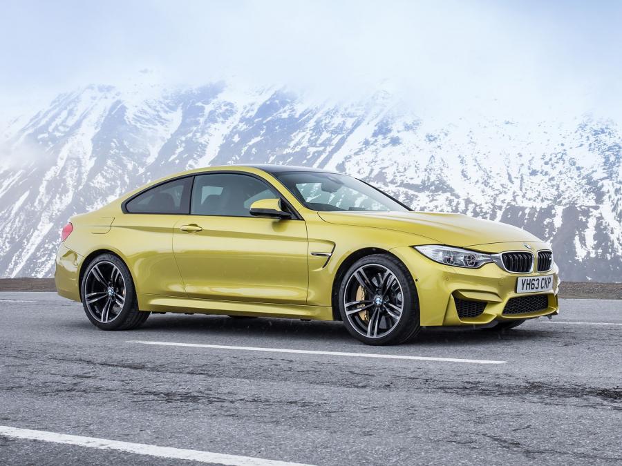  BMW M4 Coupe 2014 года  (UK) (фото 8 из 32)